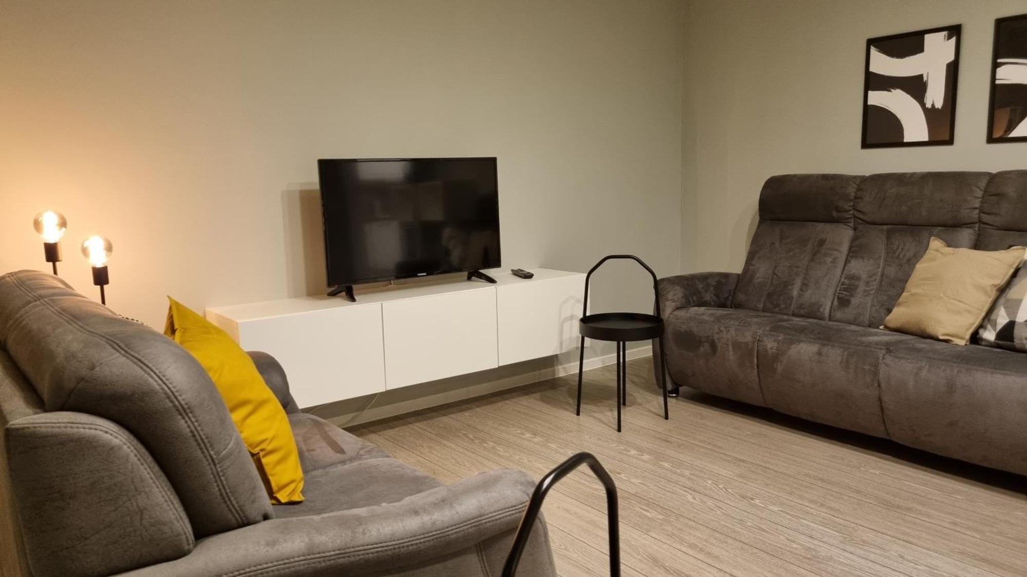 Haus Spoekenkieker Loppersum Apartment บอร์คุม ภายนอก รูปภาพ